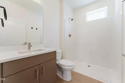 317 NW 17th Street #8, Redmond, OR 97756 - Photo 15