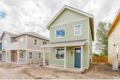 317 NW 17th Street #10, Redmond, OR 97756 - Photo 1