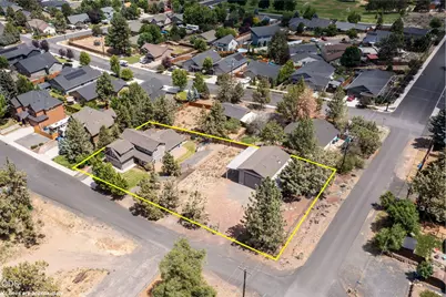 2850 SW 33rd Street, Redmond, OR 97756 - Photo 3