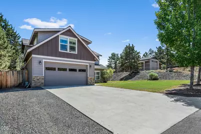 2850 SW 33rd Street, Redmond, OR 97756 - Photo 1