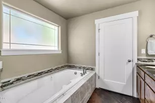 2850 SW 33rd St, Redmond, OR 97756 - Photo 13