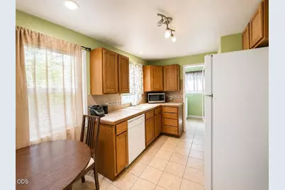 445 SE Fairview Street, Prineville, OR 97754 - Photo 5