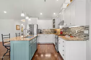 263 Retirement Ln, Cave Junction, OR 97523 - Photo 5