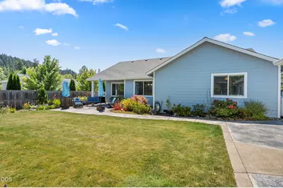 263 Retirement Lane, Cave Junction, OR 97523 - Photo 23