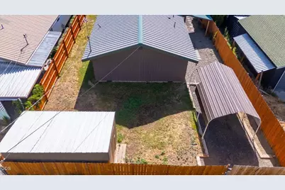 645 NW 7th Street, Redmond, OR 97756 - Photo 33