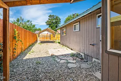 645 NW 7th Street, Redmond, OR 97756 - Photo 29