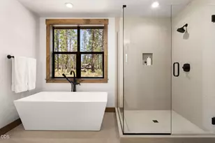 17860 Preservation Loop, Bend, OR 97707 - Photo 13