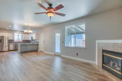 1320 NE 3rd Street, Redmond, OR 97756 - Photo 9