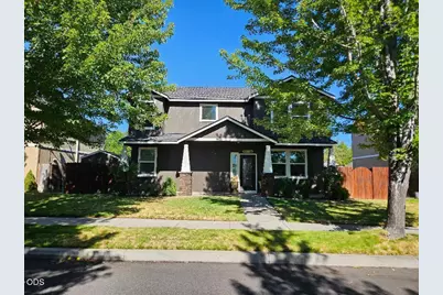 1320 NE 3rd Street, Redmond, OR 97756 - Photo 1