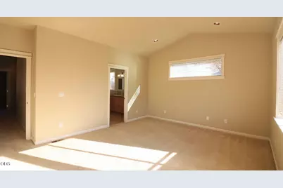 540 NW 28th Street, Redmond, OR 97756 - Photo 15