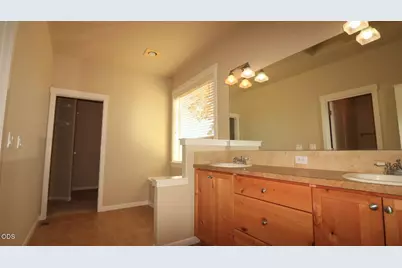540 NW 28th Street, Redmond, OR 97756 - Photo 21