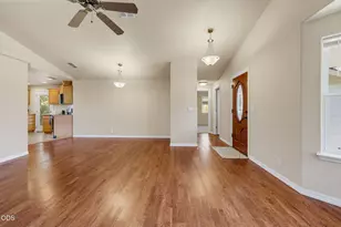 2642 Esther Ln, Grants Pass, OR 97527 - Photo 3