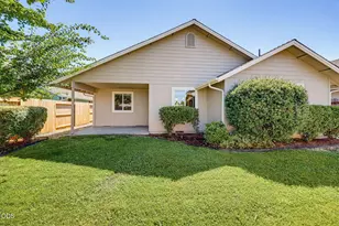 2642 Esther Ln, Grants Pass, OR 97527 - Photo 29
