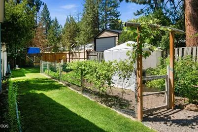 60975 McMullin Drive, Bend, OR 97702 - Photo 23