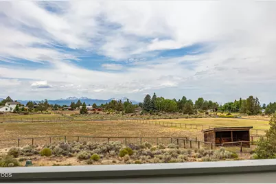 61670 Somerset Drive, Bend, OR 97702 - Photo 31