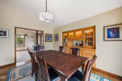 61670 Somerset Drive, Bend, OR 97702 - Photo 9