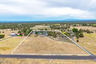 61670 Somerset Dr, Bend, OR 97702 - Photo 61