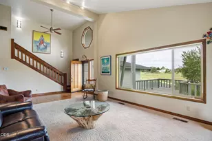 61670 Somerset Dr, Bend, OR 97702 - Photo 7