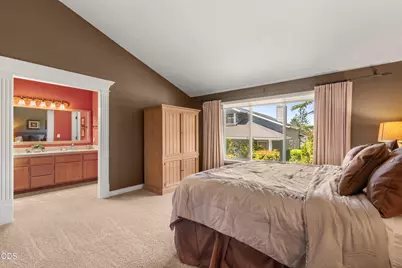 440 Scottsdale Circle, Medford, OR 97504 - Photo 11