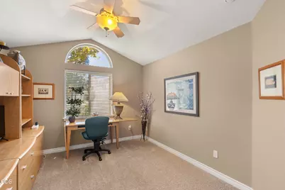 440 Scottsdale Circle, Medford, OR 97504 - Photo 9