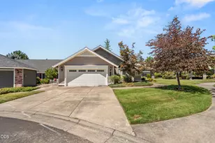 440 Scottsdale Cir, Medford, OR 97504 - Photo 23