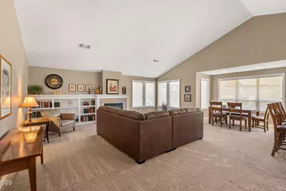 440 Scottsdale Circle, Medford, OR 97504 - Photo 7