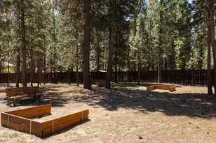 51889 Pine Loop Dr, La Pine, OR 97739 - Photo 49