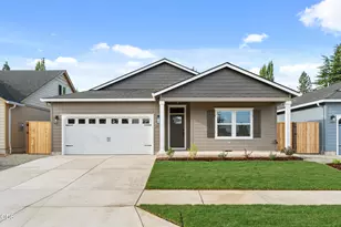 2217 Piazza Dr, Medford, OR 97501 - Photo 1