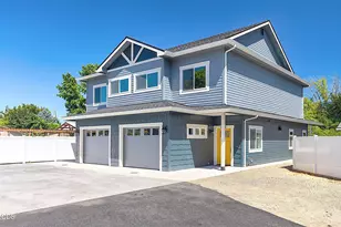 1134 SW Greenwood Ave, Grants Pass, OR 97526 - Photo 3