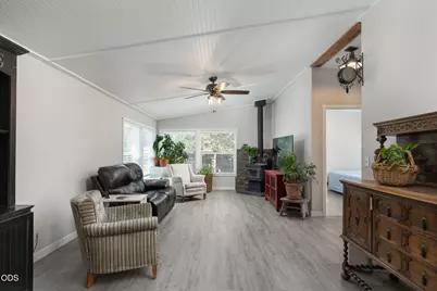 12234 Alderwood Drive, La Pine, OR 97739 - Photo 7