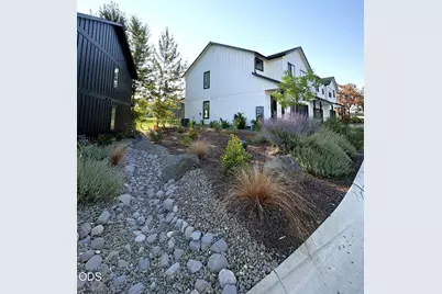 203 Bogey Lane, Eagle Point, OR 97524 - Photo 25