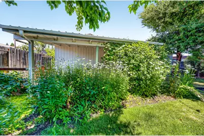 555 Freeman Space 191 Road #191, Central Point, OR 97502 - Photo 41