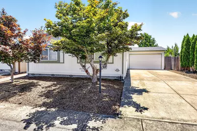 555 Freeman Space 191 Road #191, Central Point, OR 97502 - Photo 35
