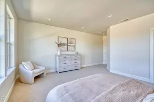 842 NW 18th Ct, Redmond, OR 97756 - Photo 21