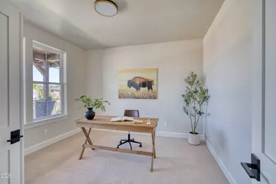 842 NW 18th Court, Redmond, OR 97756 - Photo 25