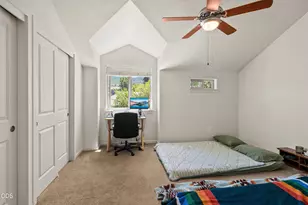 37 N Mountain Ave, Ashland, OR 97520 - Photo 13