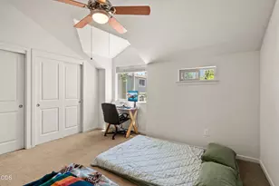 37 N Mountain Ave, Ashland, OR 97520 - Photo 11