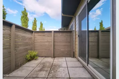37 N Mountain Avenue, Ashland, OR 97520 - Photo 37