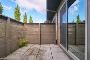 37 N Mountain Ave, Ashland, OR 97520 - Photo 37
