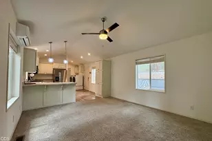 61060 Kings Ln, Bend, OR 97702 - Photo 5