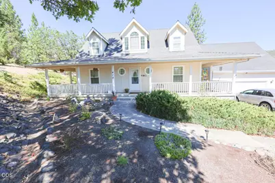 412 Country Court, Shady Cove, OR 97539 - Photo 25