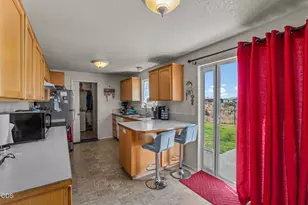 609 NE Stoneridge Ln, Prineville, OR 97754 - Photo 13