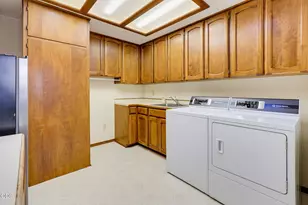174 Hummingbird Ln, Talent, OR 97540 - Photo 41