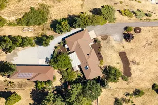 174 Hummingbird Ln, Talent, OR 97540 - Photo 57