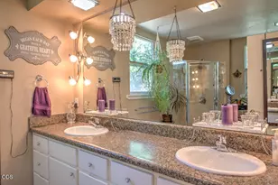 1012 NE Hefley St, Grants Pass, OR 97526 - Photo 43