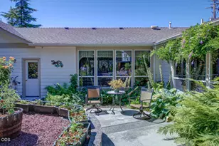 1012 NE Hefley St, Grants Pass, OR 97526 - Photo 41