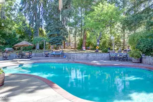 1012 NE Hefley St, Grants Pass, OR 97526 - Photo 29