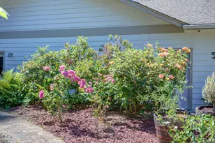 1012 NE Hefley St, Grants Pass, OR 97526 - Photo 57