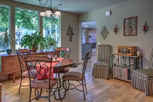 1012 NE Hefley St, Grants Pass, OR 97526 - Photo 9