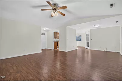100 Brierwood Drive, Talent, OR 97540 - Photo 7